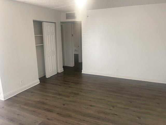 Building Photo - 1451 NW 20th Ct