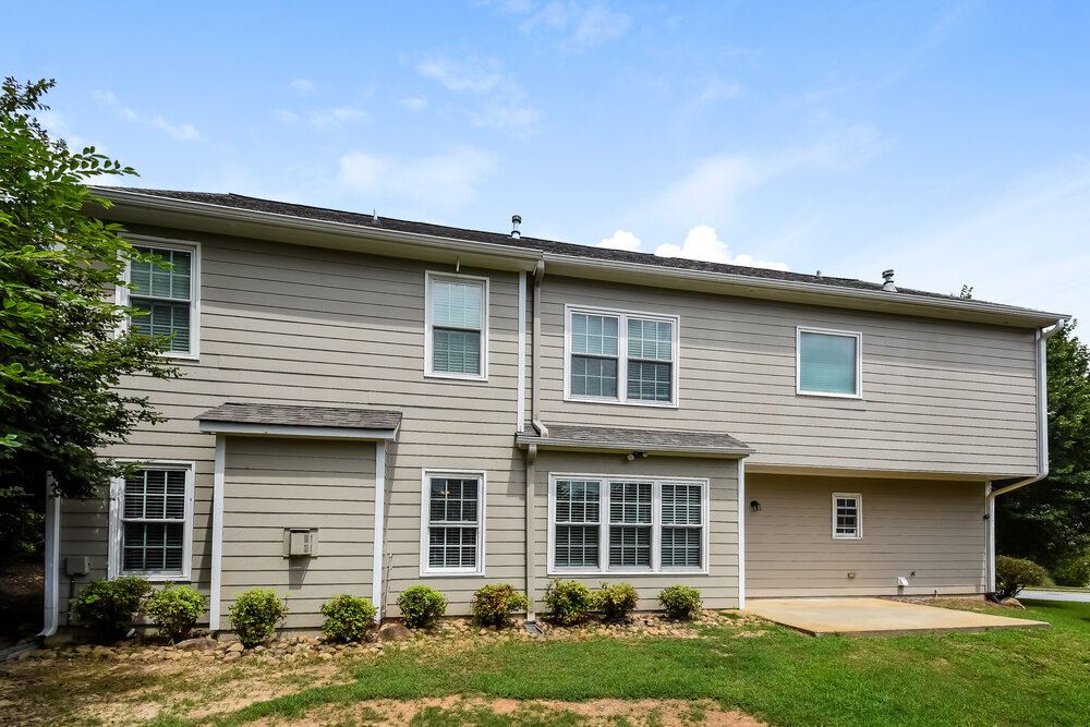 Building Photo - 6176 Mulberry Park Dr