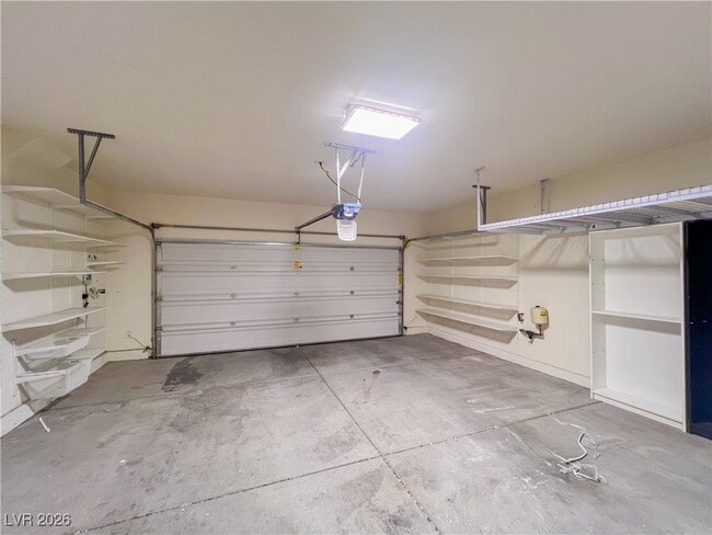 Building Photo - 10955 Sardinia Sands Dr