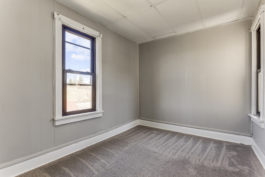 Building Photo - 1622 Westmont Ave