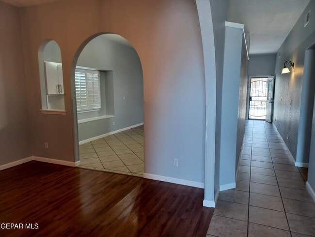Building Photo - 3153 Blue Dirt Cir