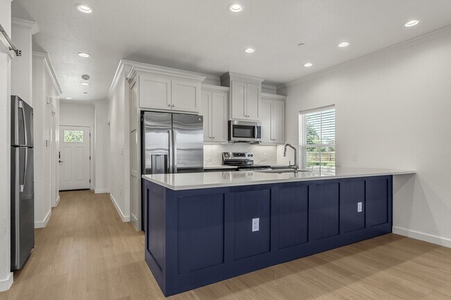 Building Photo - 1416 Speight Ave