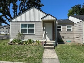 Building Photo - 230 Laurel St