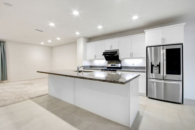 Building Photo - Tri-Level, Fully Loaded Home at The Resort in Rancho Cucamonga For Lease!