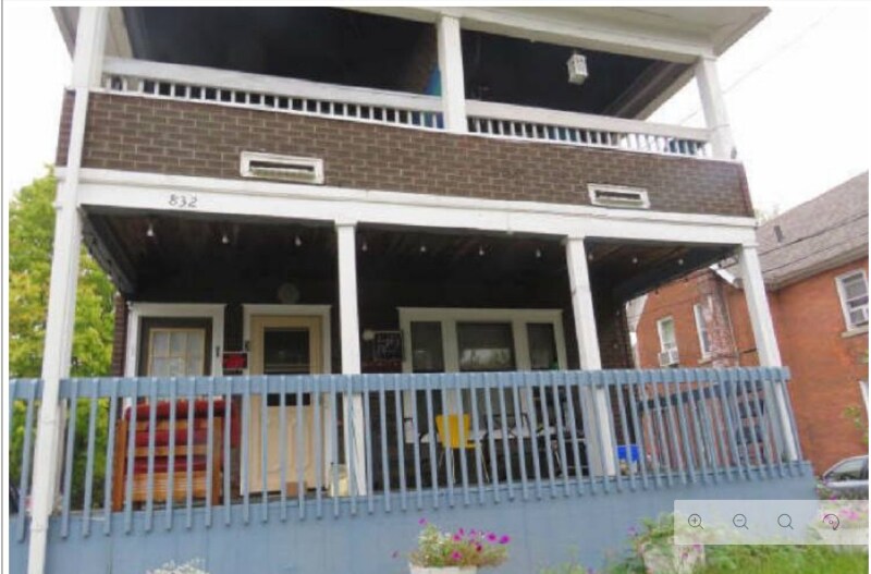 Building Photo - 832 N Larch St