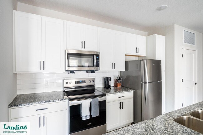 Building Photo - 84 San Filippo Dr SE