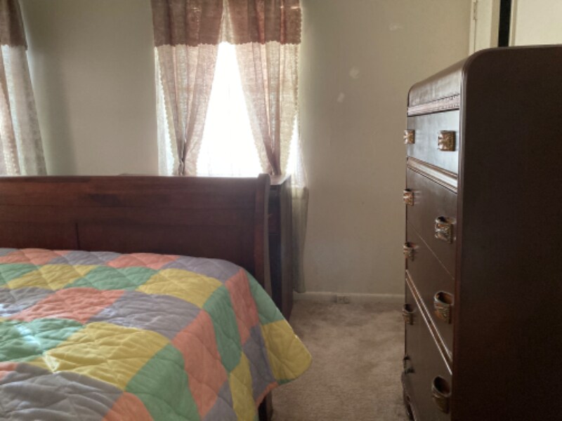 Building Photo - 5912 Owen St