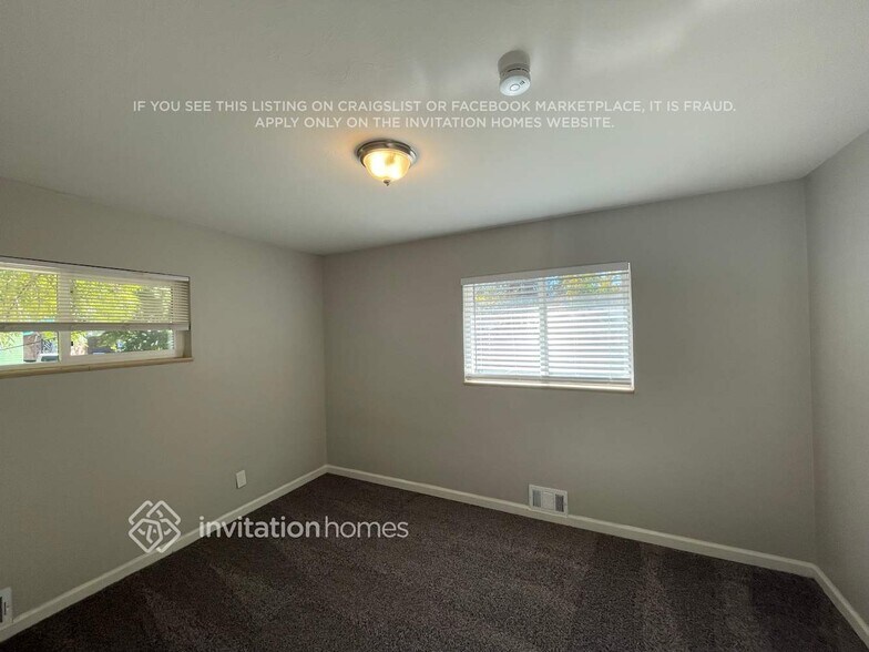 Building Photo - 6209 Brooks Dr