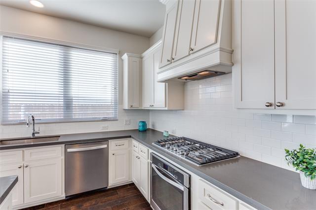 Building Photo - 402 Templeton Dr