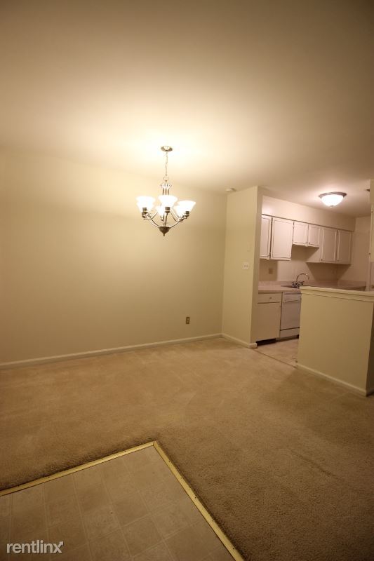 Building Photo - 5907 Noblestown Rd