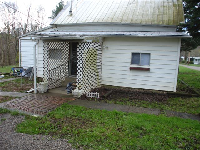 Building Photo - 1212 Garden Hill Rd