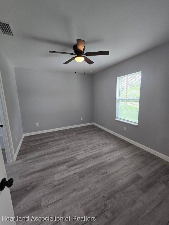 Building Photo - 601 S Lotela Ave