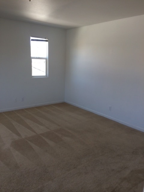 Building Photo - 2328 S Fallbrook Dr