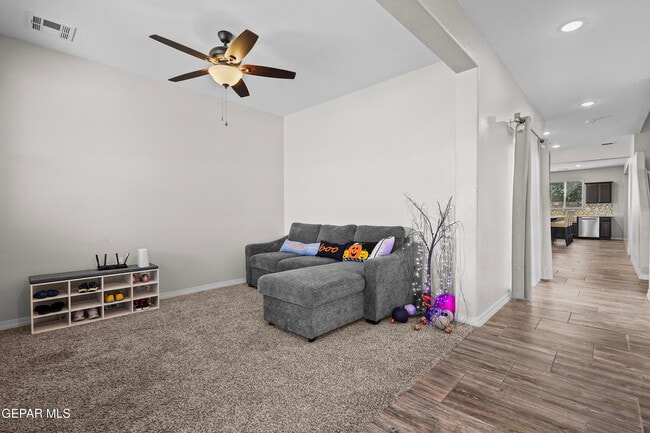 Building Photo - 4524 McBee Ct