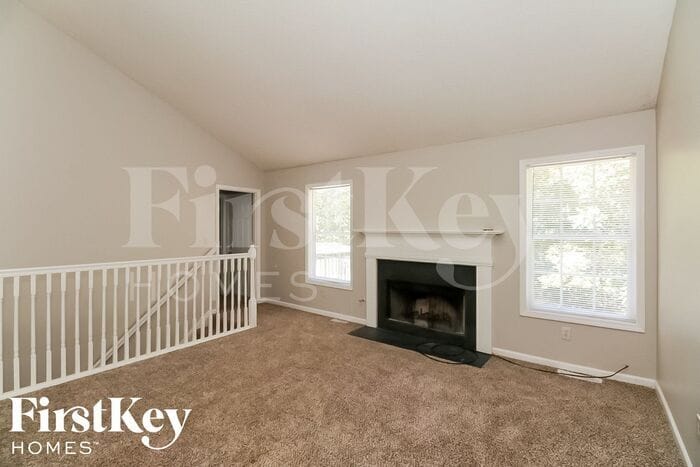 Building Photo - 4435 Old Fairburn Rd