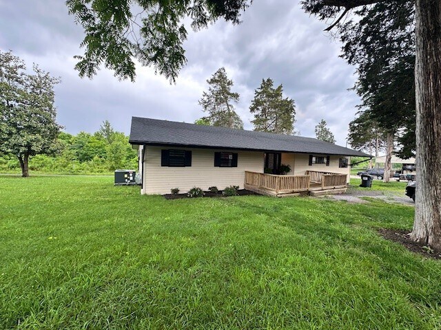 Building Photo - 128 Harness Rd