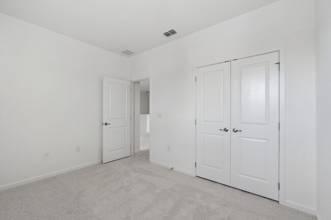 Building Photo - 4483 Monado Dr