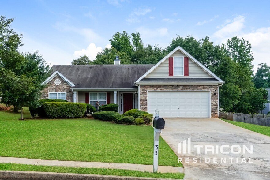 Primary Photo - 35 Carmody Cir