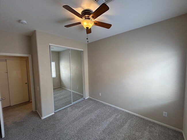 Building Photo - 17190 W Desert Ln