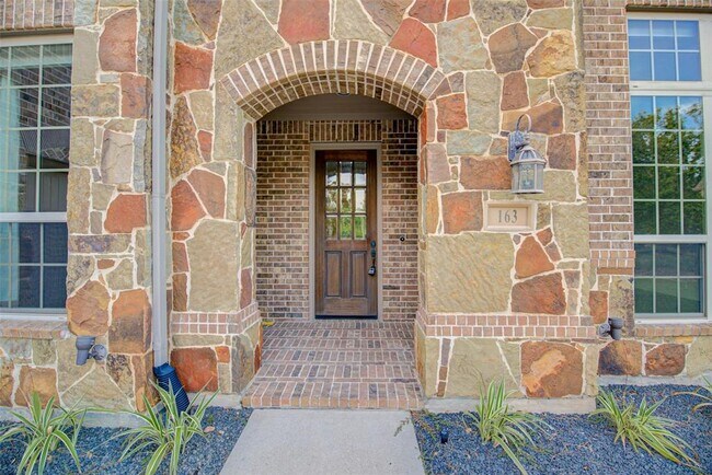 Building Photo - 163 N Almondell Way