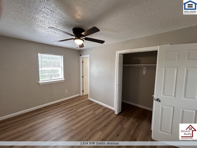 Building Photo - 1314 NW Irwin Ave