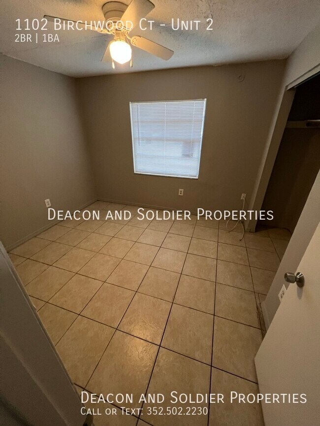 Building Photo - 1102 Birchwood Ct