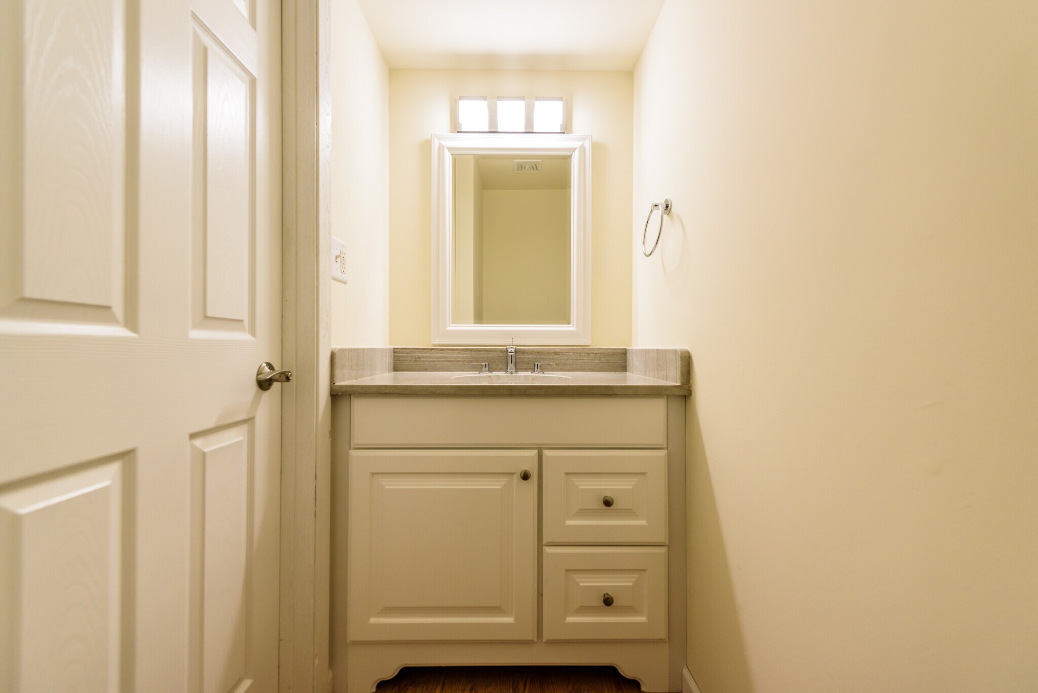 Building Photo - 838 Heatherbrook Ct