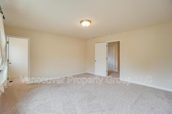 Building Photo - 2273 S Red Tail Loop