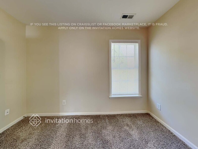Building Photo - 5304 Granada Hills Dr