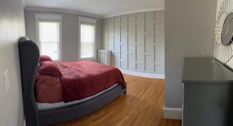 Building Photo - 24 Lawler St