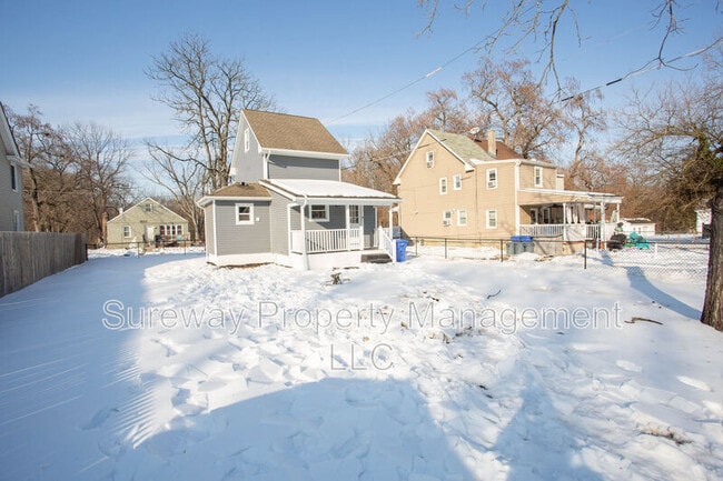 Building Photo - 200 Chestnut St