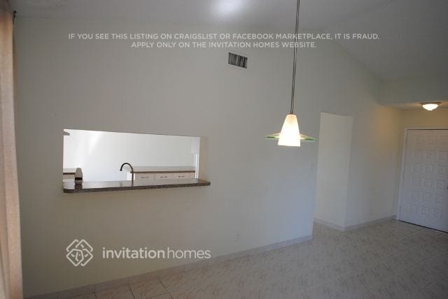 Building Photo - 889 NW 97th Ave