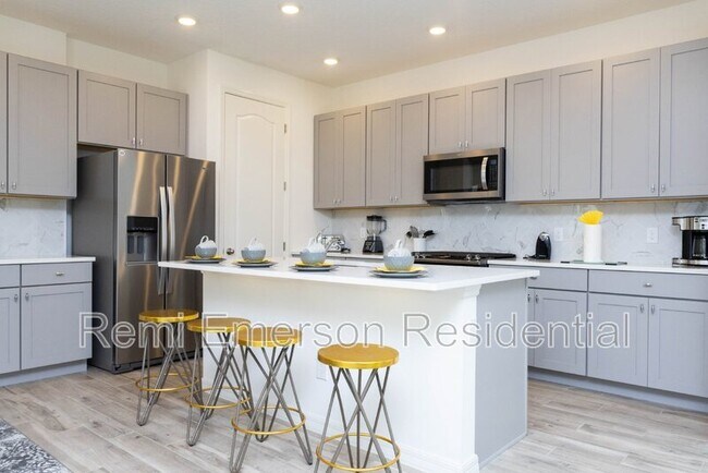 Building Photo - 640 Benoi Dr