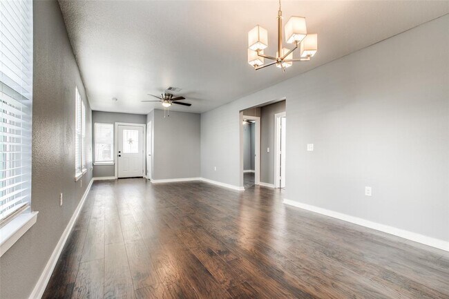 Building Photo - 1212 Hamblen St