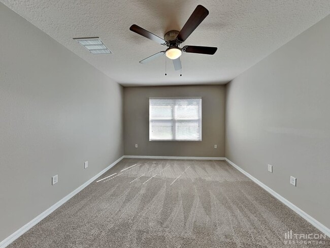 Building Photo - 4368 Edenrock Pl