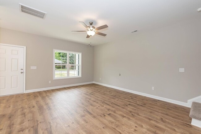Building Photo - Brand New 3 Bed/2.5 Bath Home!
