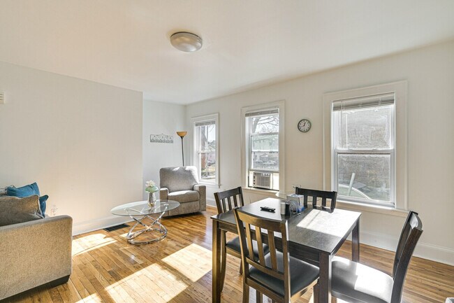 Building Photo - 139-141 Putnam Avenue-SI ID1385916P