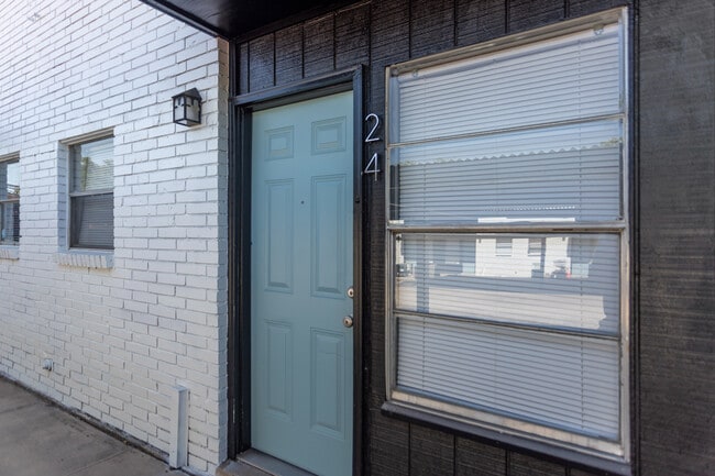 Building Photo - The Townes Townhomes