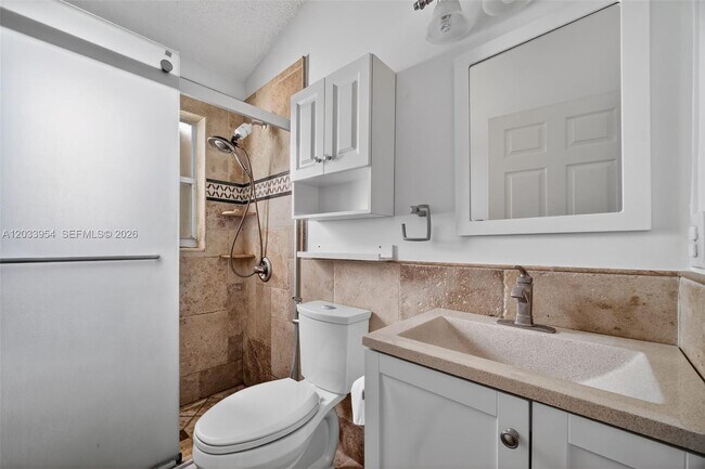 Building Photo - 685 SW 198th Terrace