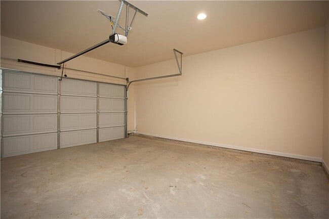 Building Photo - 4355 Almanor Cir