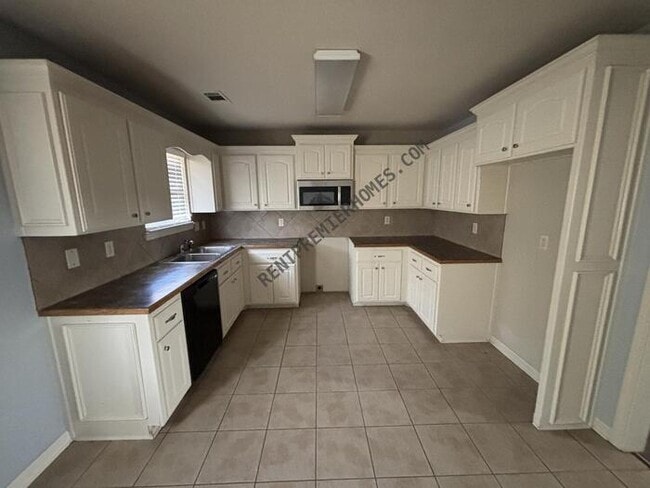 Building Photo - 2807 McNeil Cv. Cabot, AR 72023