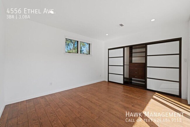 Building Photo - 4556 Ethel Ave