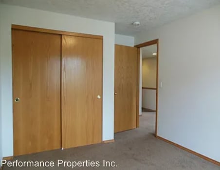Building Photo - 3625 NE 157th Ave