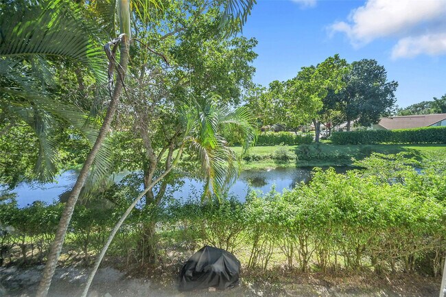 Building Photo - 12244 Royal Palm Blvd