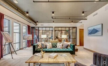 Building Photo - 2 bedroom in Dallas TX 75208