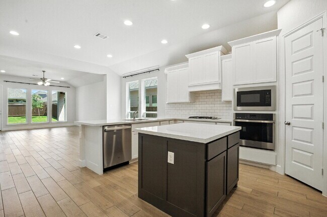 Building Photo - 9215 Aggie Run