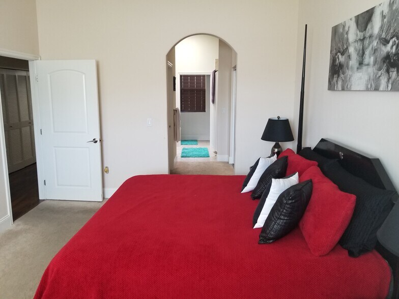 Master Bedroom - 3753 W 244th St