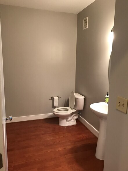 Half Bathroom - 3127 Long Boulevard