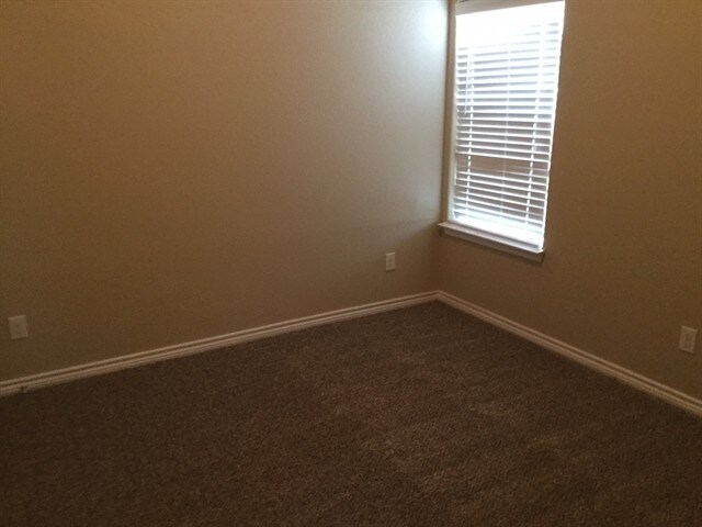 Building Photo - 1313 Rosedale Springs Ln