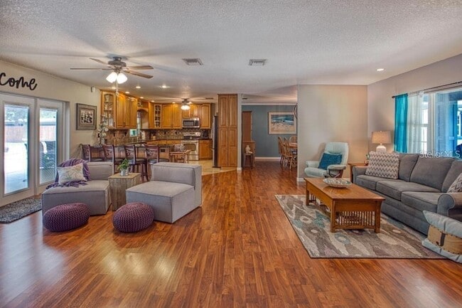 Building Photo - 12802 N 53rd St